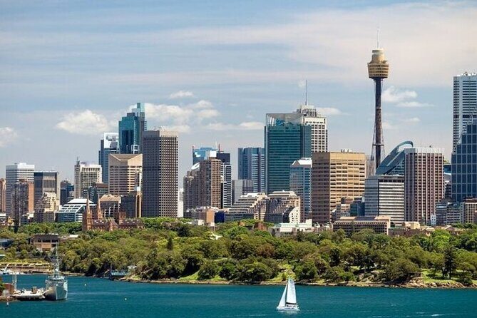 Auckland Best Street Food Tour With A Local Guide - Stop 4: Sky Tower views (and the thrill factor)