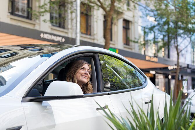 Auckland City Highlights Tour by Car or Van - University District: seeing Auckland as a learning center