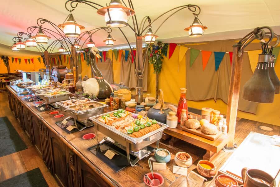 Auckland: Hobbiton Movie Set Tour with Lunch - Group size, timing, and how it affects your comfort
