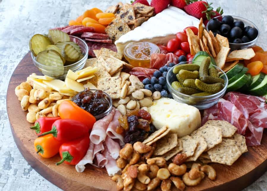 Auckland: Scenic Wine and Cheese Harbour Cruise - Cheese, Charcuterie, and Your Wine or Beer (What You Really Get)