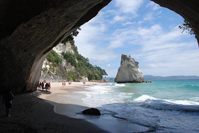 Coromandel Peninsula Discovery - Private Tour From Auckland - Getting to the Coromandel: Bombay Hills, windy roads, and coffee breaks