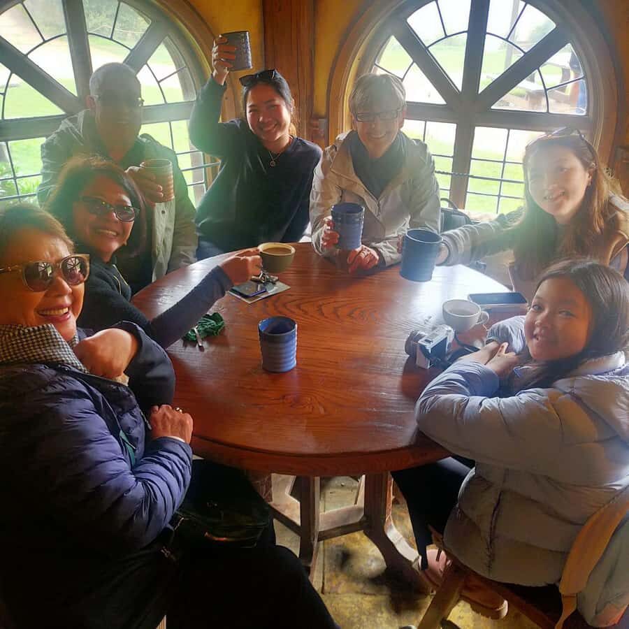 From: Auckland: Rotorua via Hobbiton Tour One Way Tour - Shire’s Rest at Alexander Family Sheep Farm