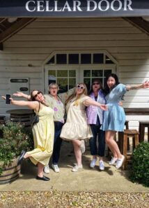 From Auckland: Waiheke Island Wineries' Tour - Meeting at Waiheke Ferry Terminal and finding your guide
