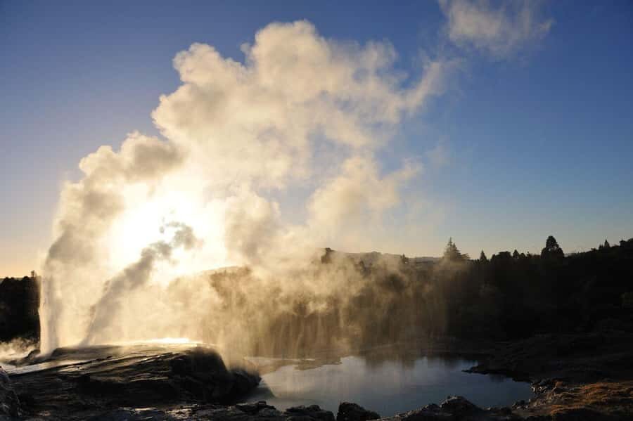 From Auckland: Waitomo Glow Worm Caves & Rotorua Tour - The Auckland-to-Rotorua drive: why the long day works (and when it won’t)