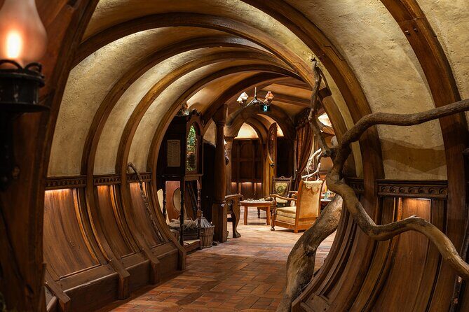 Hobbiton Movie Set Guided Day Tour with Lunch from Auckland - Pickup from Auckland CBD: comfort, timing, and why it matters