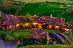 Hobbiton Movie Set Tour from Auckland - Hunua Falls and the Hunua Ranges Regional Park: a scenic reset