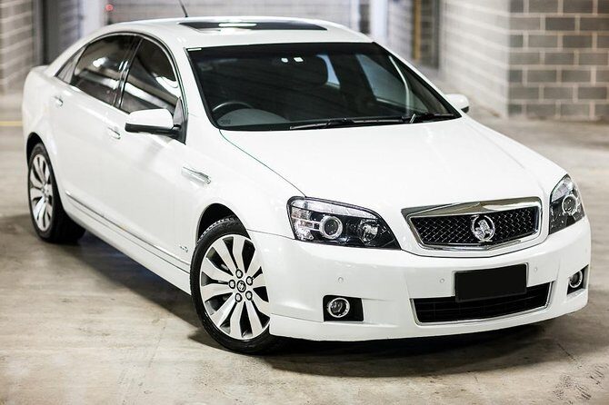 Luxury Private Transfers: Auckland Airport to City - Meet-and-greet at Auckland Airport: name board, quick handoff, luggage help