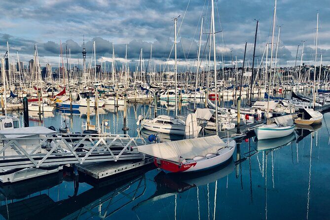 Private Auckland Best Top 5 Spots Half day Tour - Michael Joseph Savage Memorial Park: Quiet Gardens With a Story