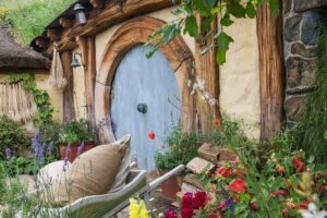 Private Journey to Middle-earth: Hobbiton Movie Set - Ex Auckland - Hobbiton Movie Set: 2.5 Hours on the 1,250-Acre Farm