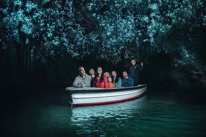 Small Group Waitomo and Rotorua including Te Puia Tour - Waitomo Glowworm Caves: What You Actually Experience
