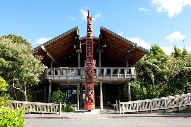 West Coast Discovery Piha Beach Private Tour - Private Pickup, Real-Time Convenience, and WiFi That Helps